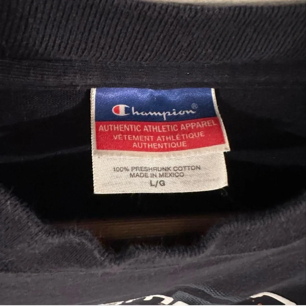 VTG Y2K Champion Navy Graphic T-Shirt Size Men’s Large